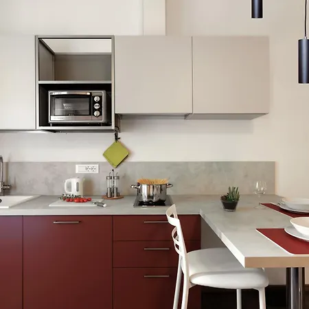 Piazza Giotti 8 Terst