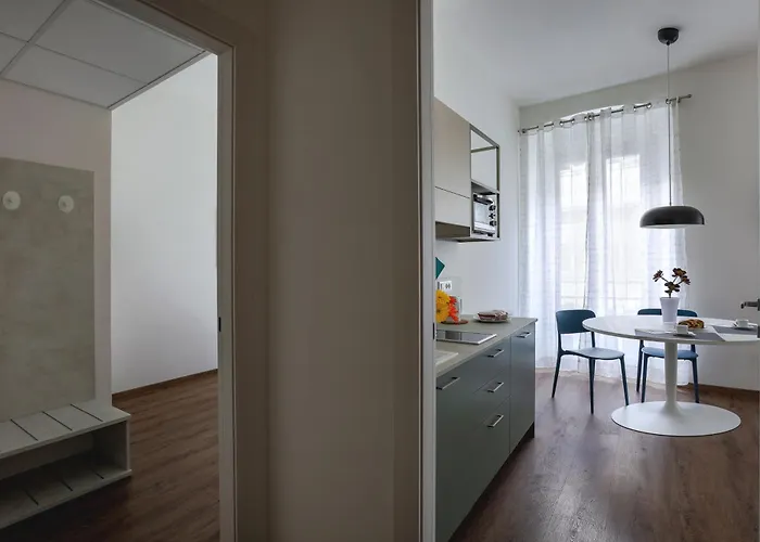 Ξενοδοχείο με διαμερίσματα Piazza Giotti 8