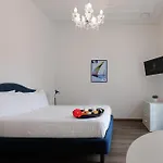 Hotel apartamentowy Piazza Giotti 8