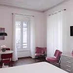 Piazza Giotti 8 4* Triest