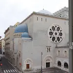 Hotel apartamentowy Piazza Giotti 8 4*