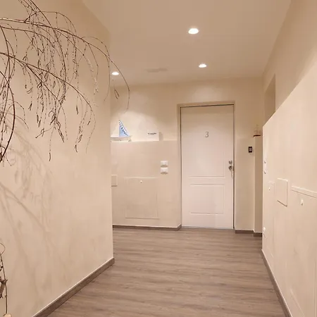 Apartahotel Piazza Giotti 8 Trieste