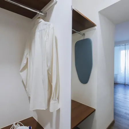 Hotel apartamentowy Piazza Giotti 8