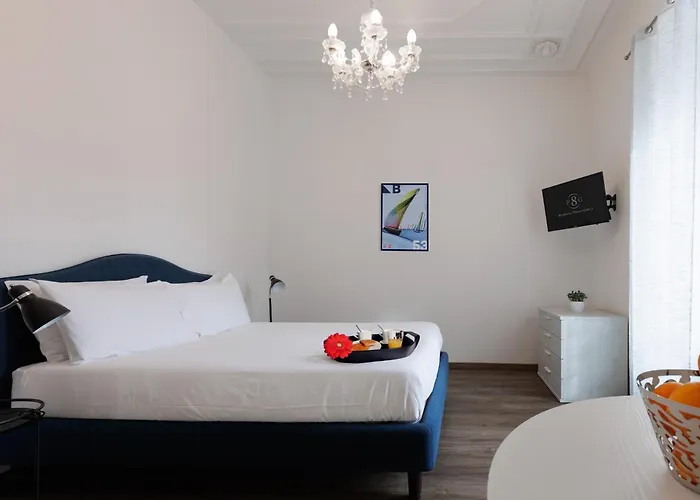 Ξενοδοχείο με διαμερίσματα Piazza Giotti 8